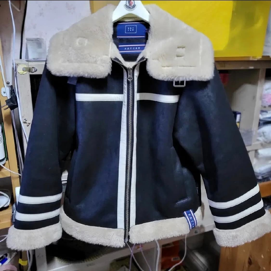 로맨틱크라운 정품 s 가죽 양털 무스탕 자켓 최상급 상품이미지1