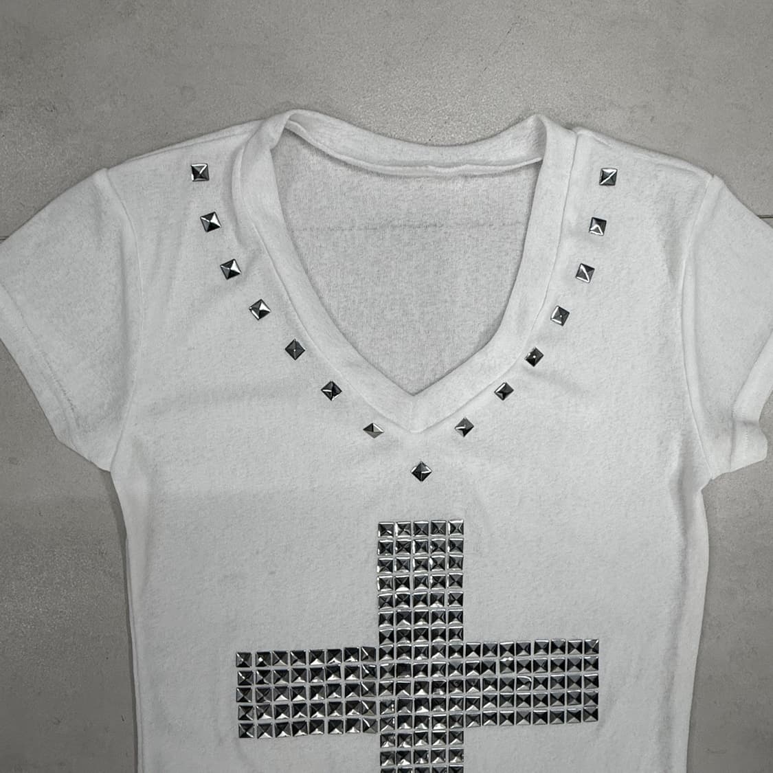 Punk stud cross t-shirt 상품이미지4