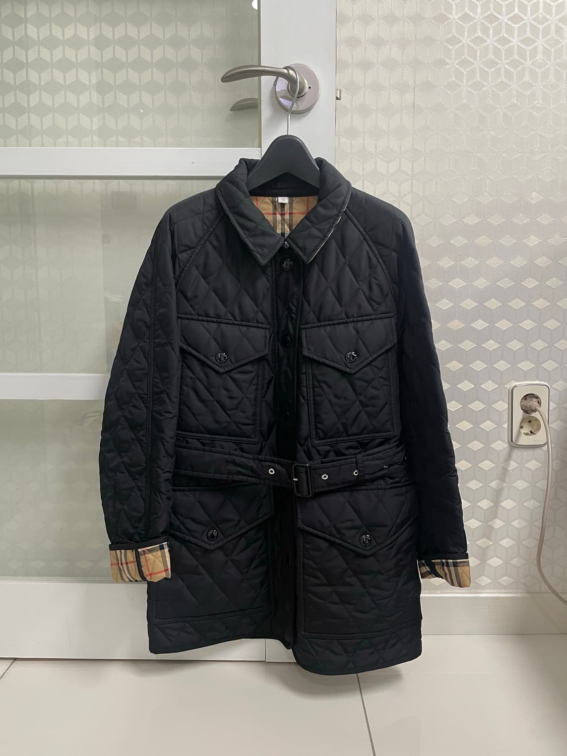 (XS) 버버리 퀼팅 자켓 상품이미지1