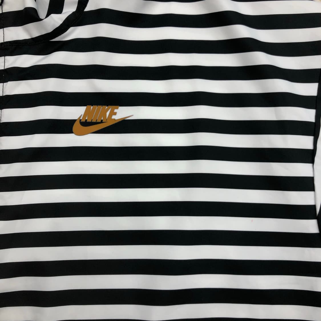 나이키 스트라이프 바람막이 자켓 상품이미지4