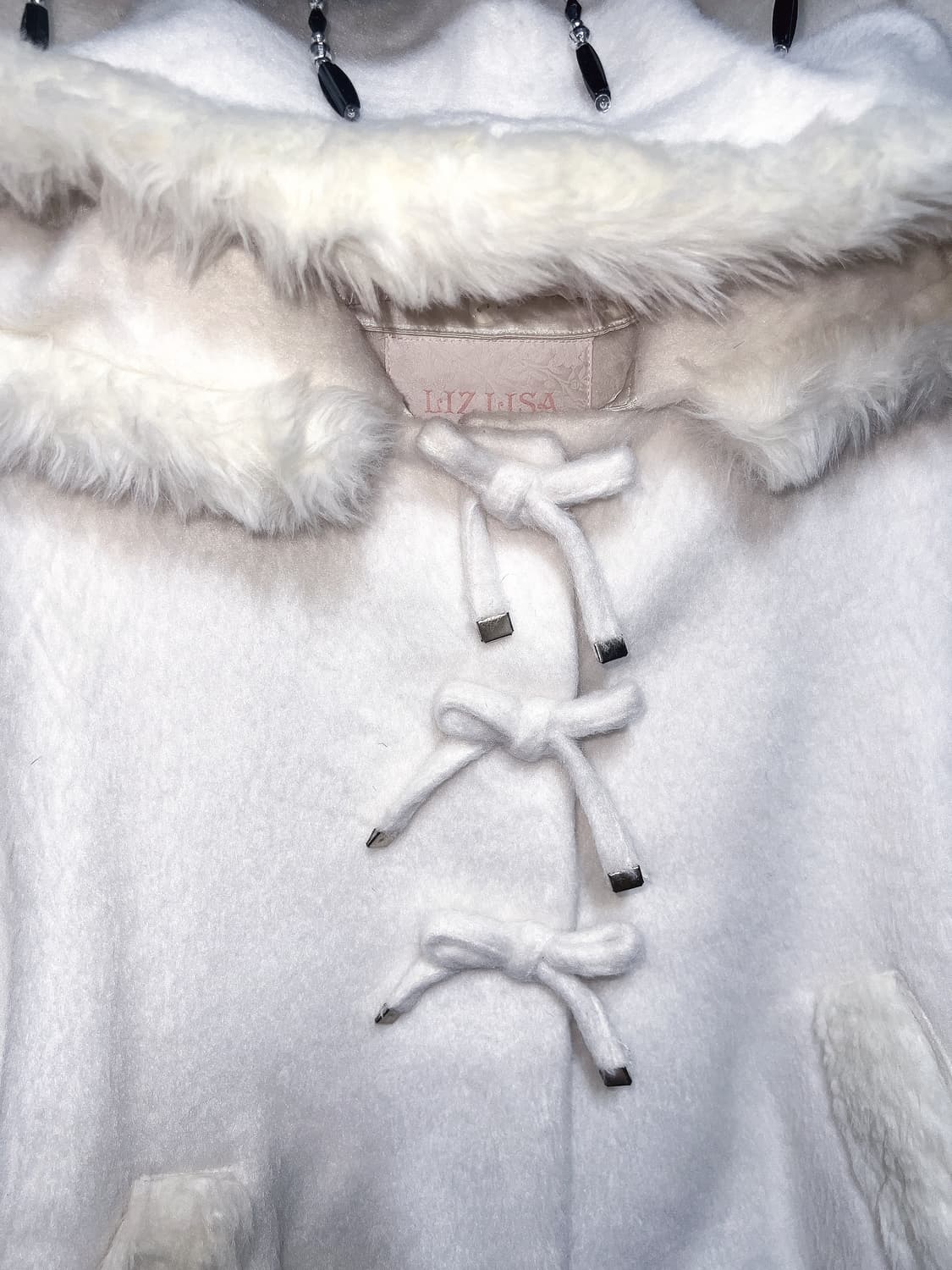 리즈리사 화이트 퍼후드 케이프 판초 망토 달천깔 핀터 로걀 갸루 사와코 상품이미지3