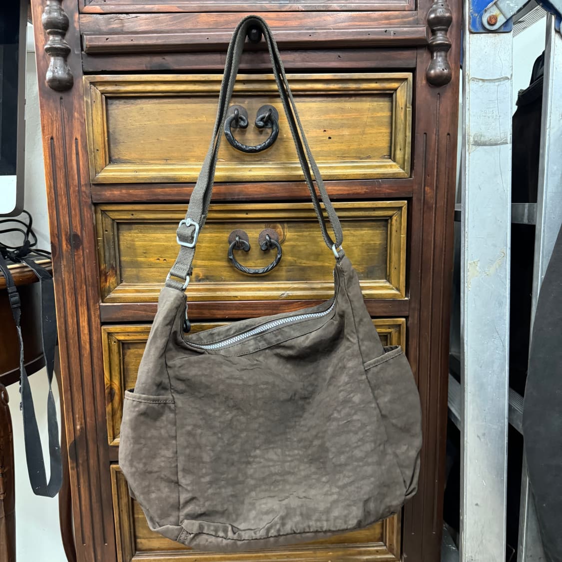 키플링 크로스백 상품이미지4