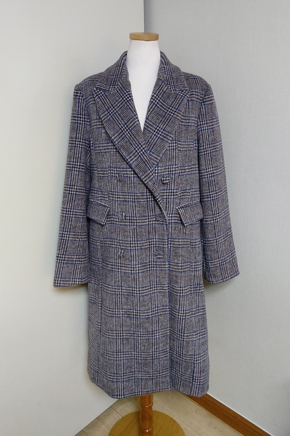 FLAMINGO 체크 롱코트(100)

 상품이미지1