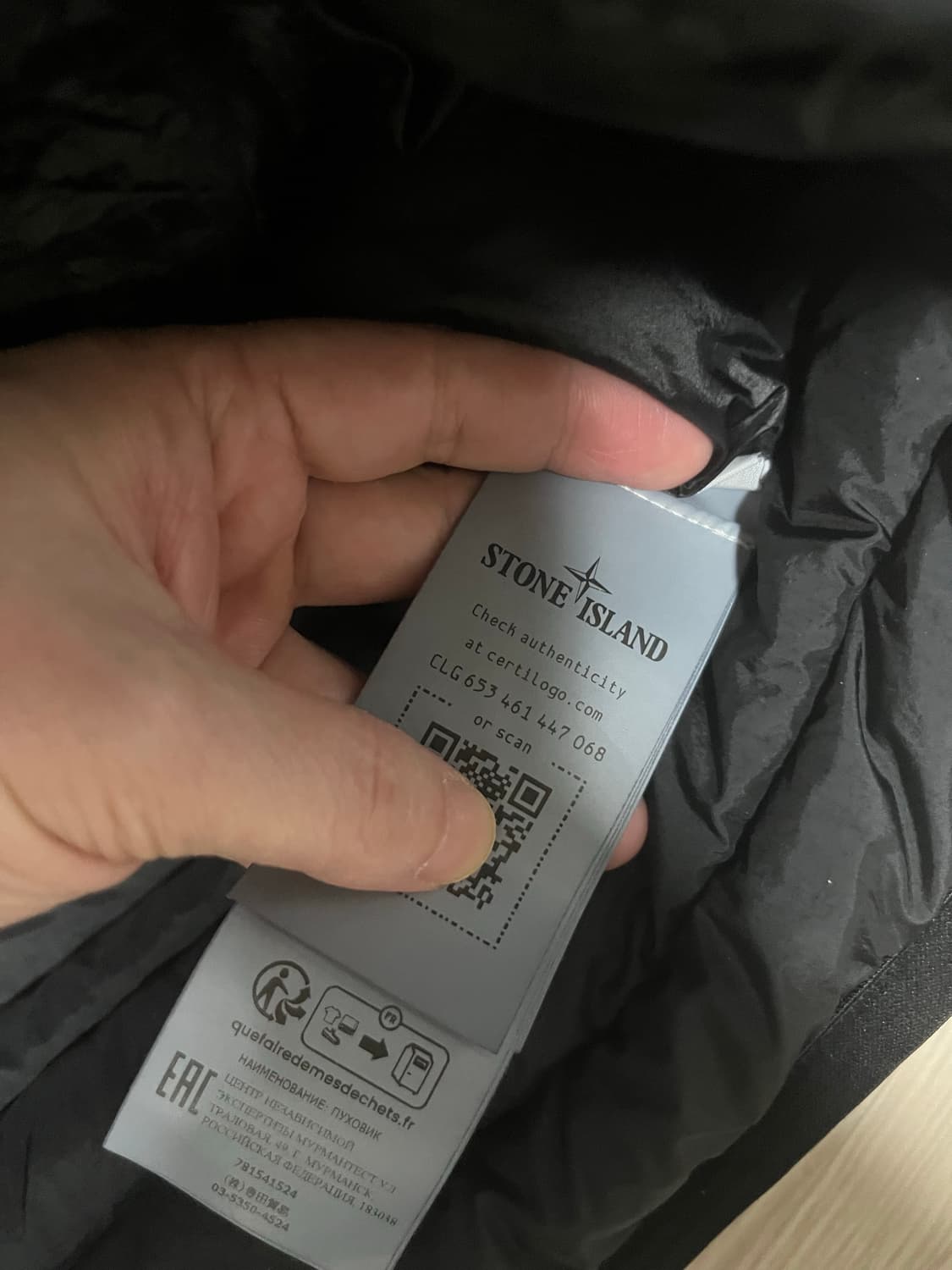 스톤아일랜드 룸우븐 경량패딩 논후드 23SS 상품이미지6