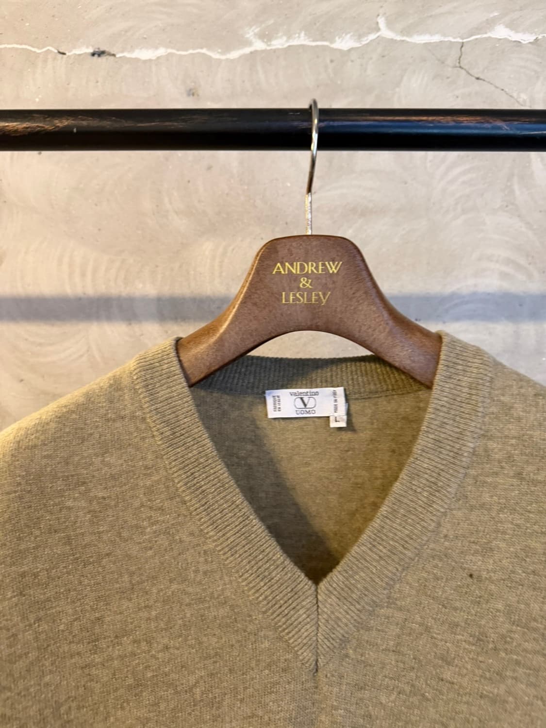 발렌티노 브이넥 니트 100~103 상품이미지3