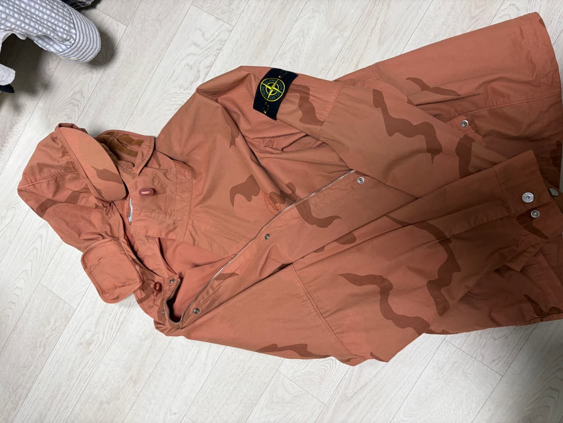 슈프림 스톤아일랜드 라이엇 마스크 카모 자켓 코랄 L 상품이미지6