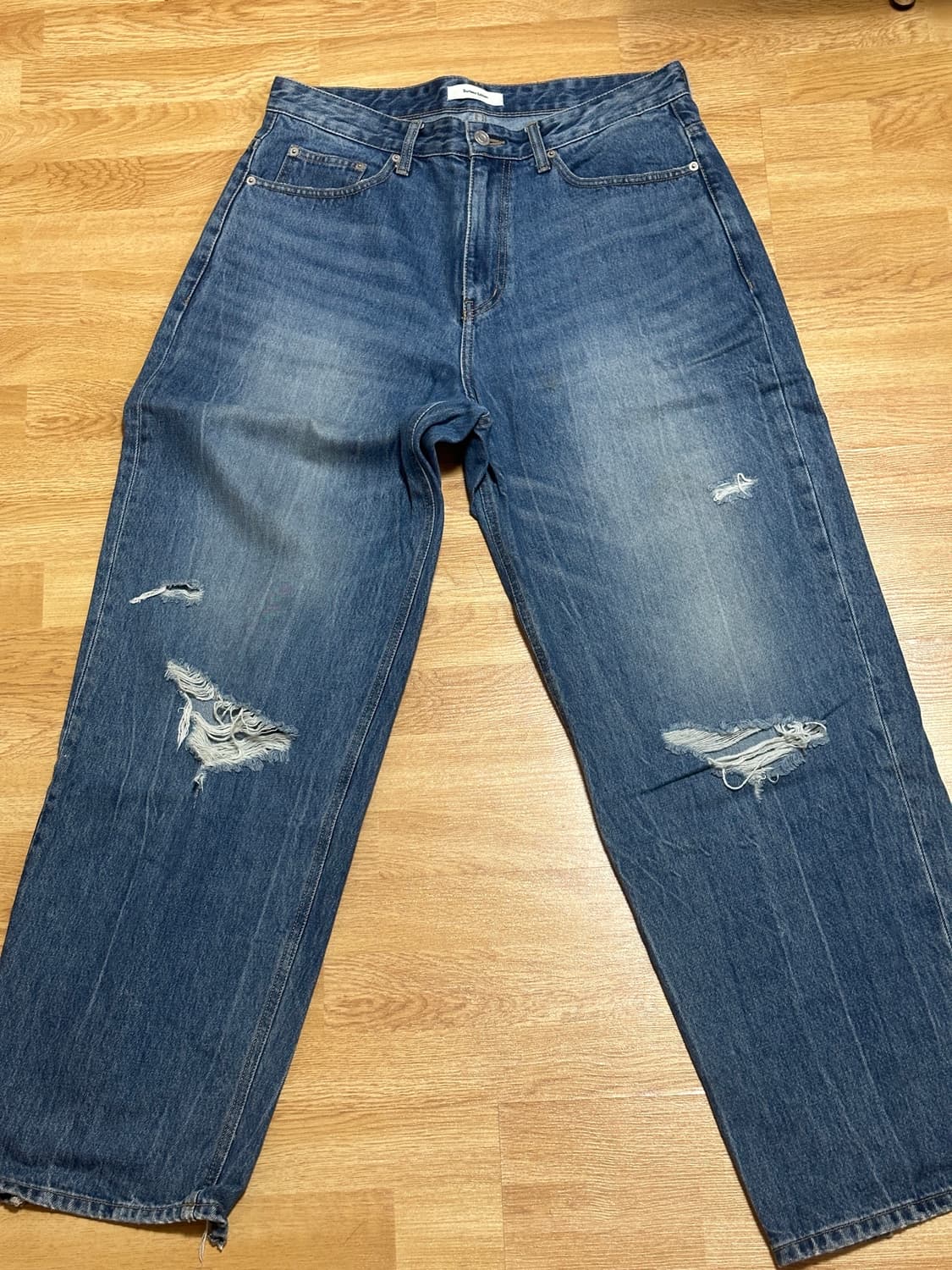 서피스에디션 바지 DESTROYED DENIM PANTS 실착2회 상품이미지1