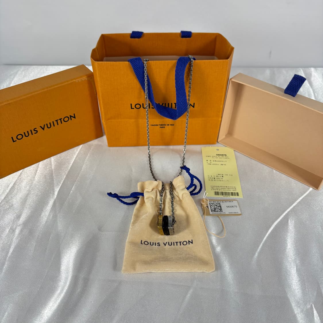 (풀세트,정품)루이비통 모노그램 볼트 네크리스 목걸이 상품이미지7