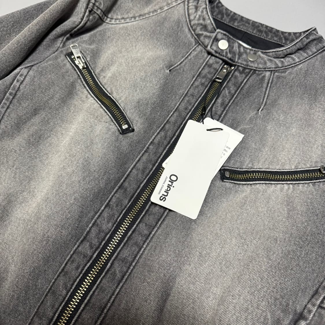 Oriens by 저널스탠다드 차콜컬러 워시드 데님 라이더스 자켓 상품이미지4