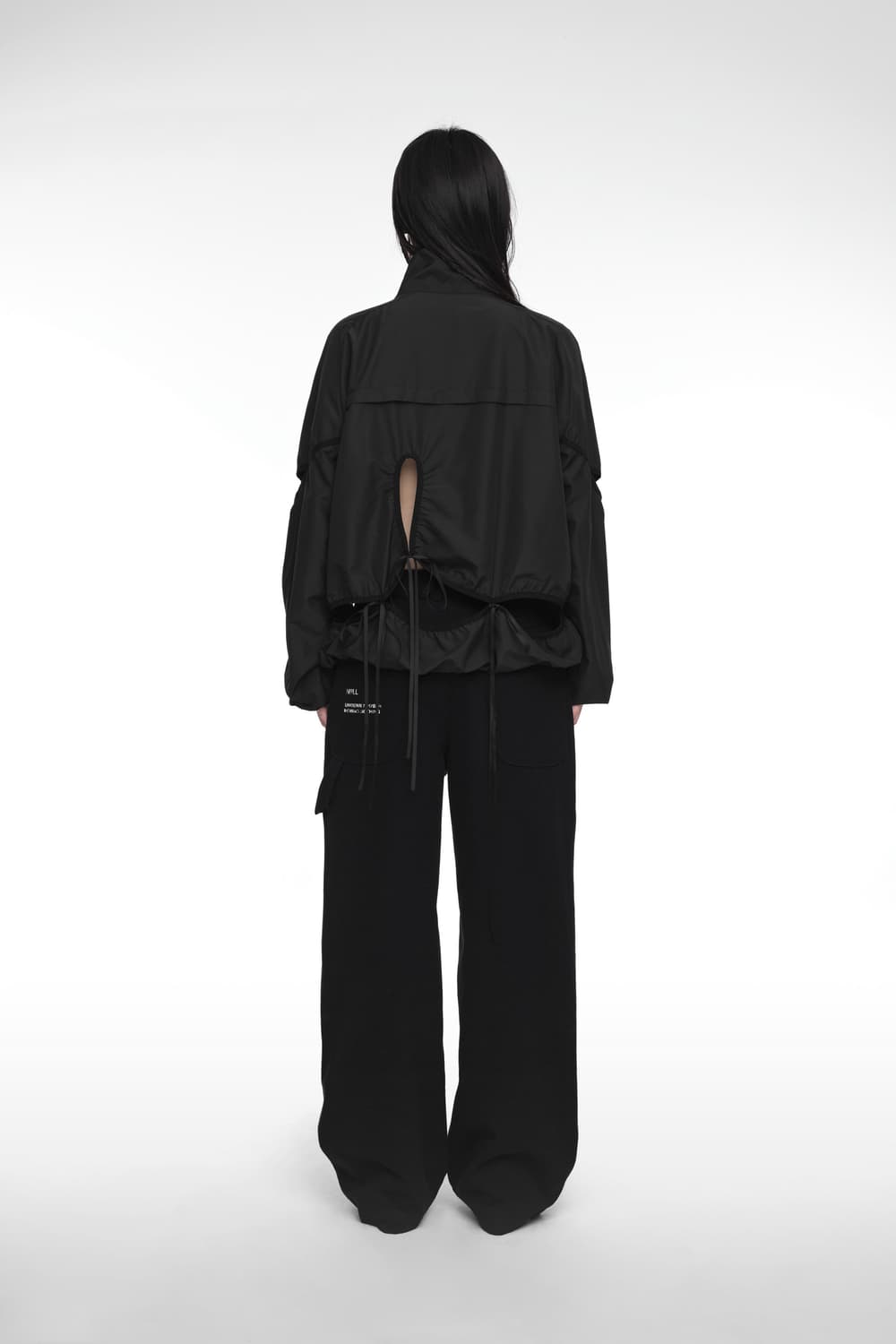 [ONE SIZE] 나체 컷 아웃 윈드 브레이커 자켓 블랙 상품이미지3