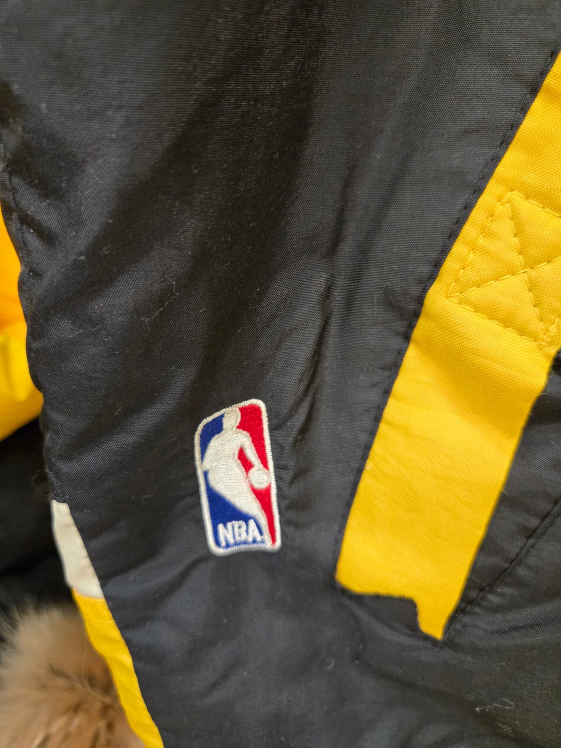 90's 올드스쿨 레이커스 빅로고 바람막이 자켓 상품이미지3