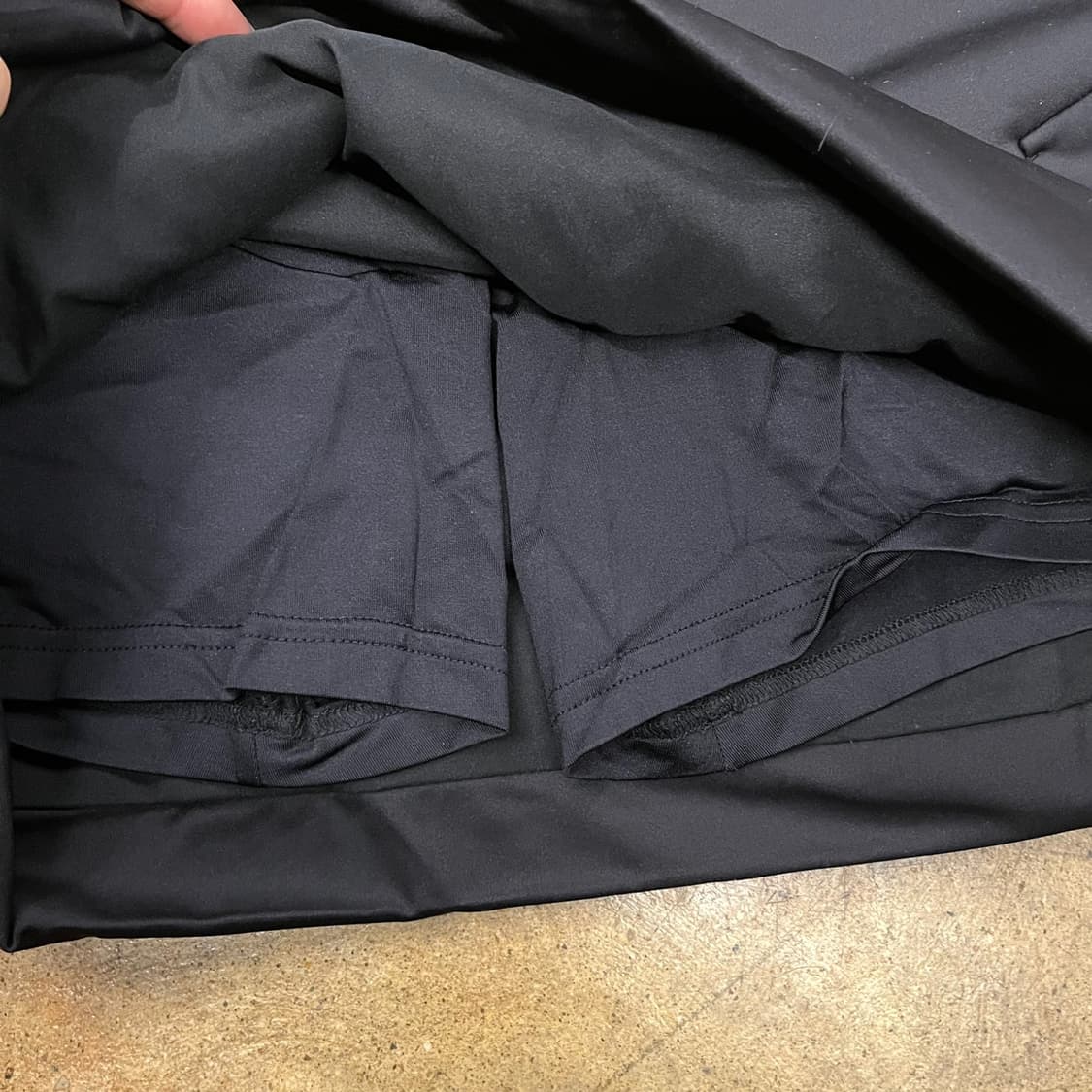 [정품/26] 타이틀리스트 블랙 미니 스커트 포켓 디테일 b15 상품이미지5