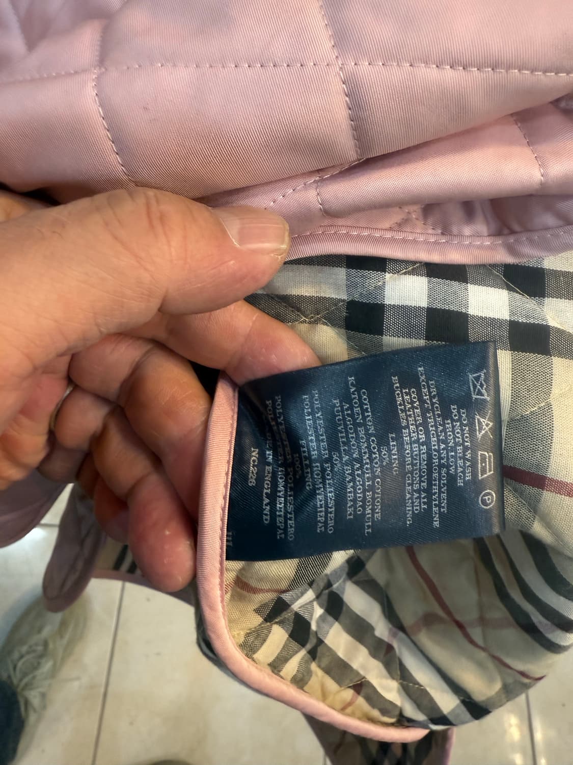 66-77 정품 버버리 누빔자켓 팝니다 상품이미지6