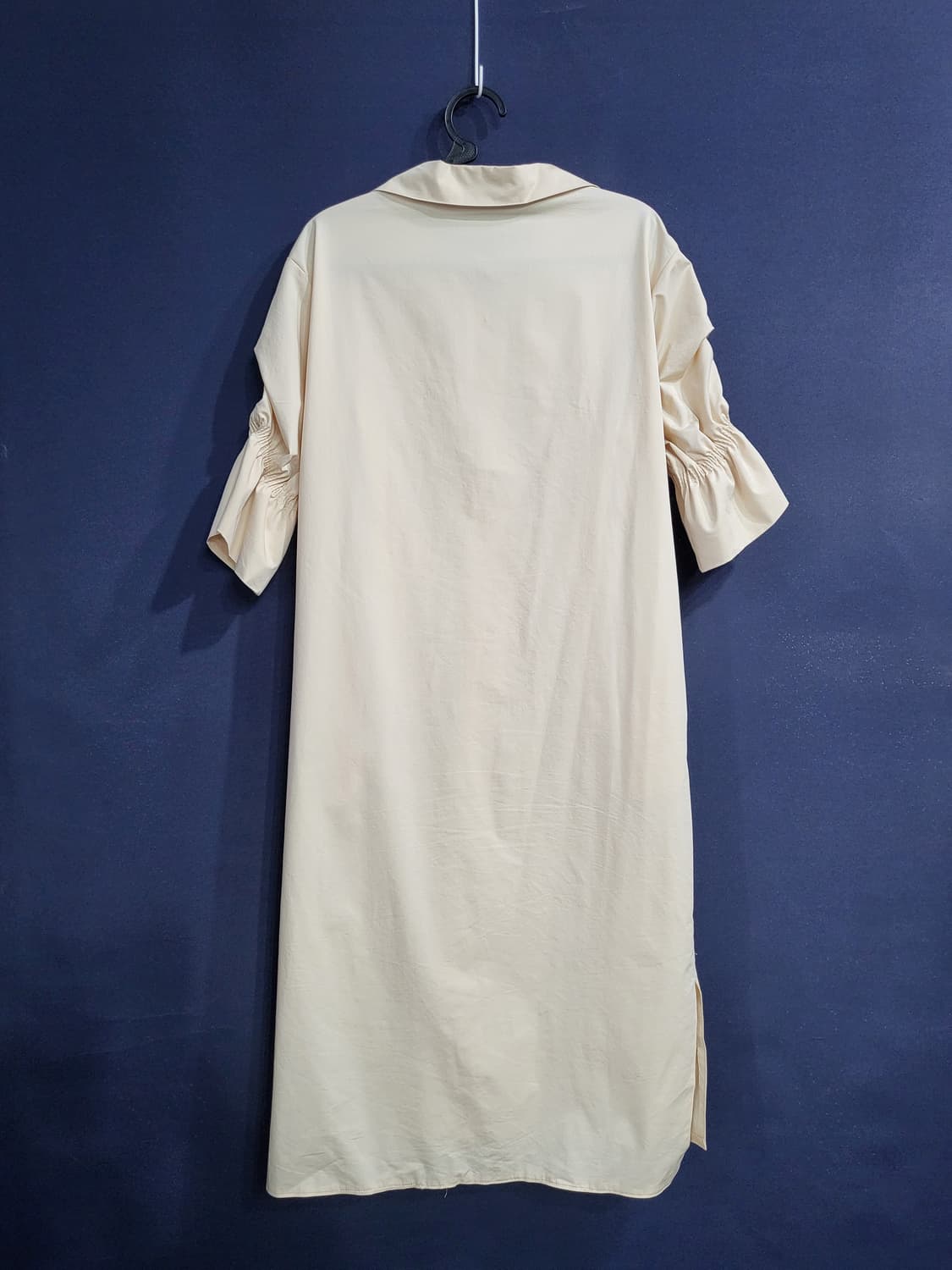 BOWEN 보웬 브이넥 카라 셔링 롱원피스 상품이미지8