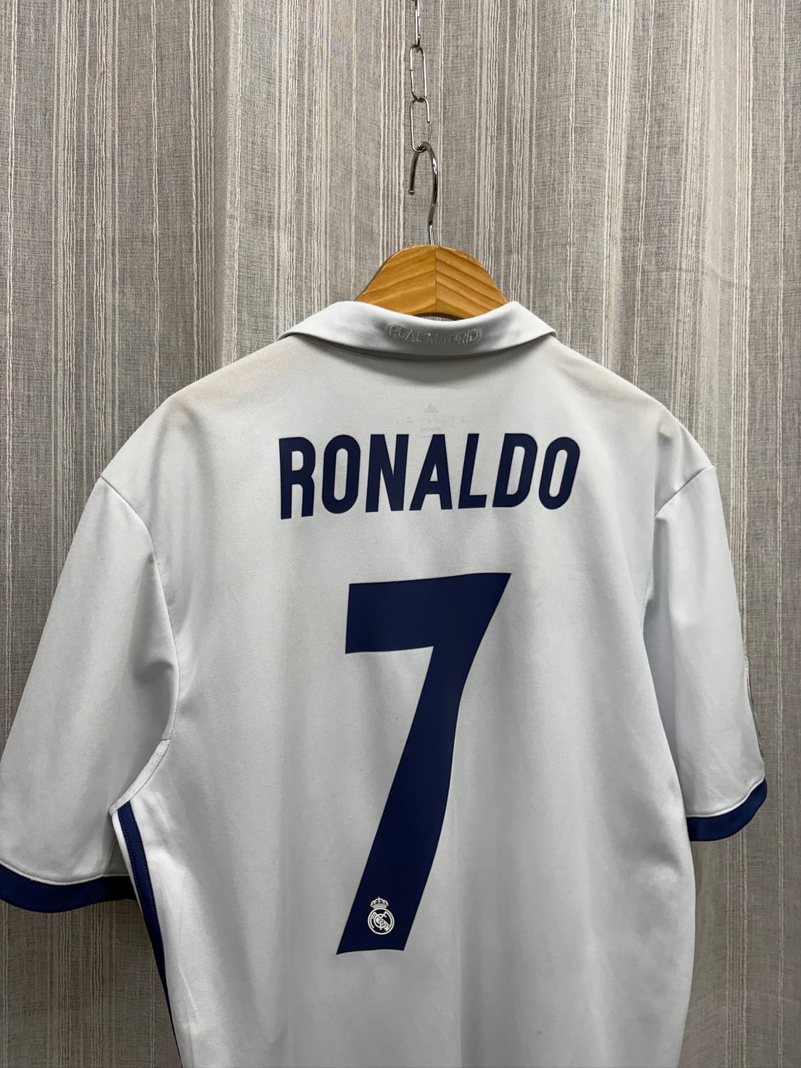 레알 마드리드 16 17 호날두 홈 유니폼 반팔 져지 상품이미지8