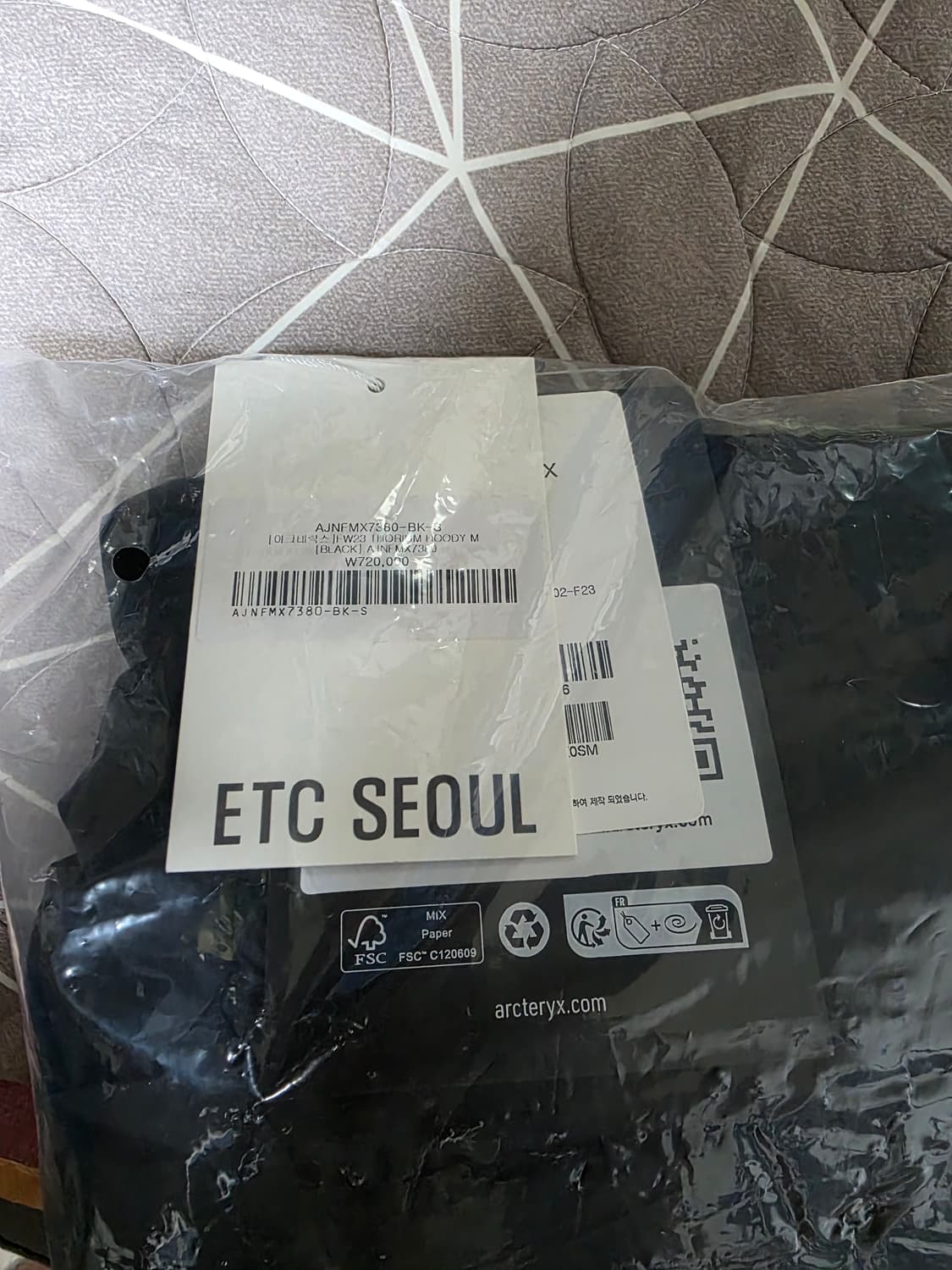 S 아크테릭스 토륨 후디 블랙 새상품 상품이미지3