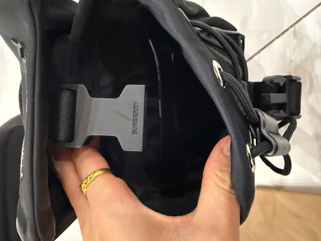 버버리 힙색 벨트백  상품이미지4