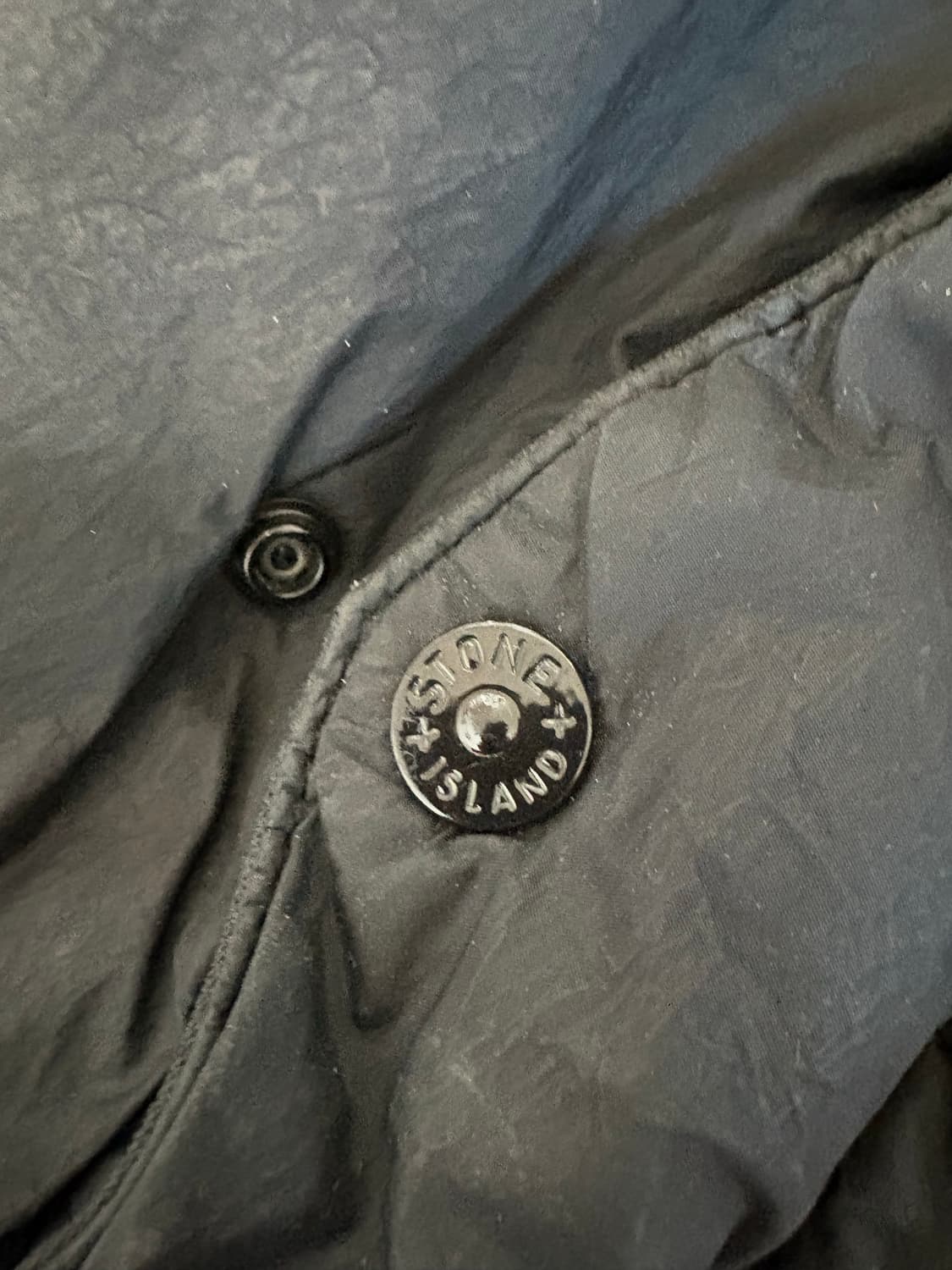 스톤아일랜드 크링클랩스 패딩 17fw 블랙 m 상품이미지5