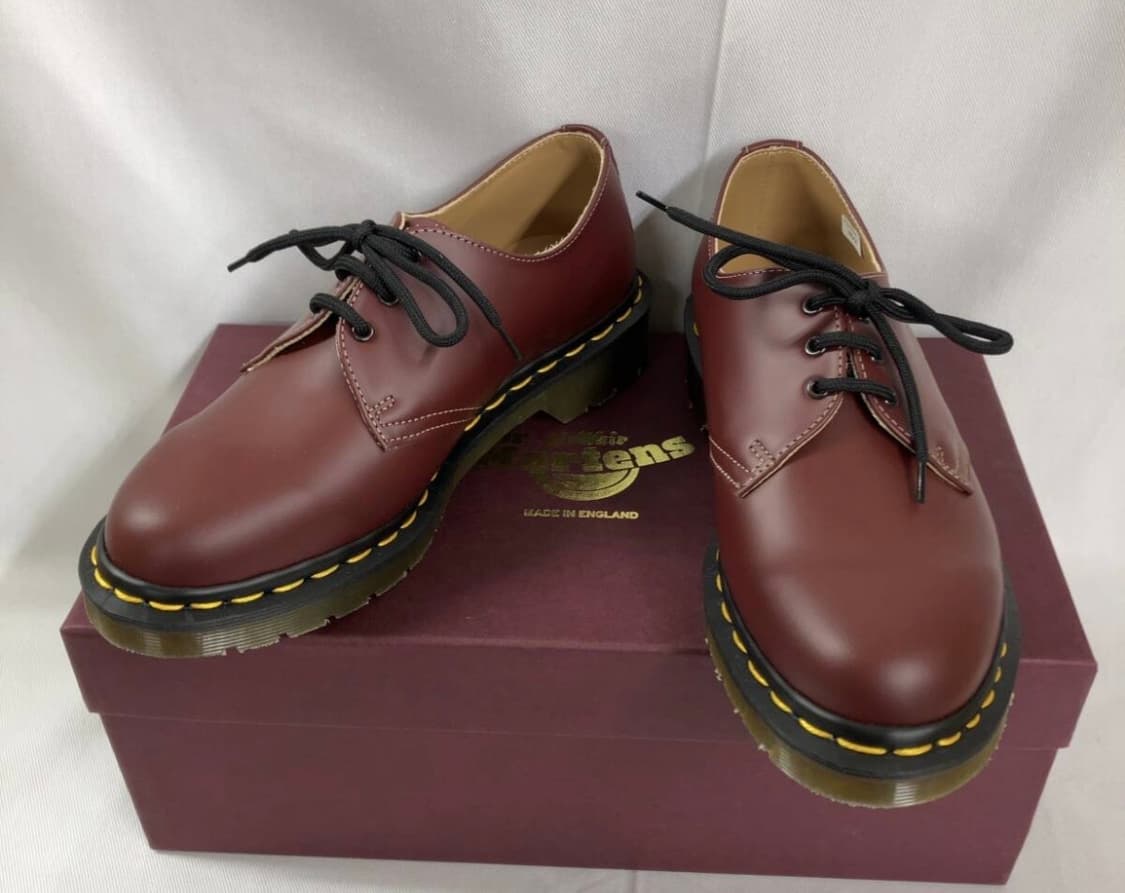 Dr.martens x Comme des Garcons 봉태규 착용 상품이미지1
