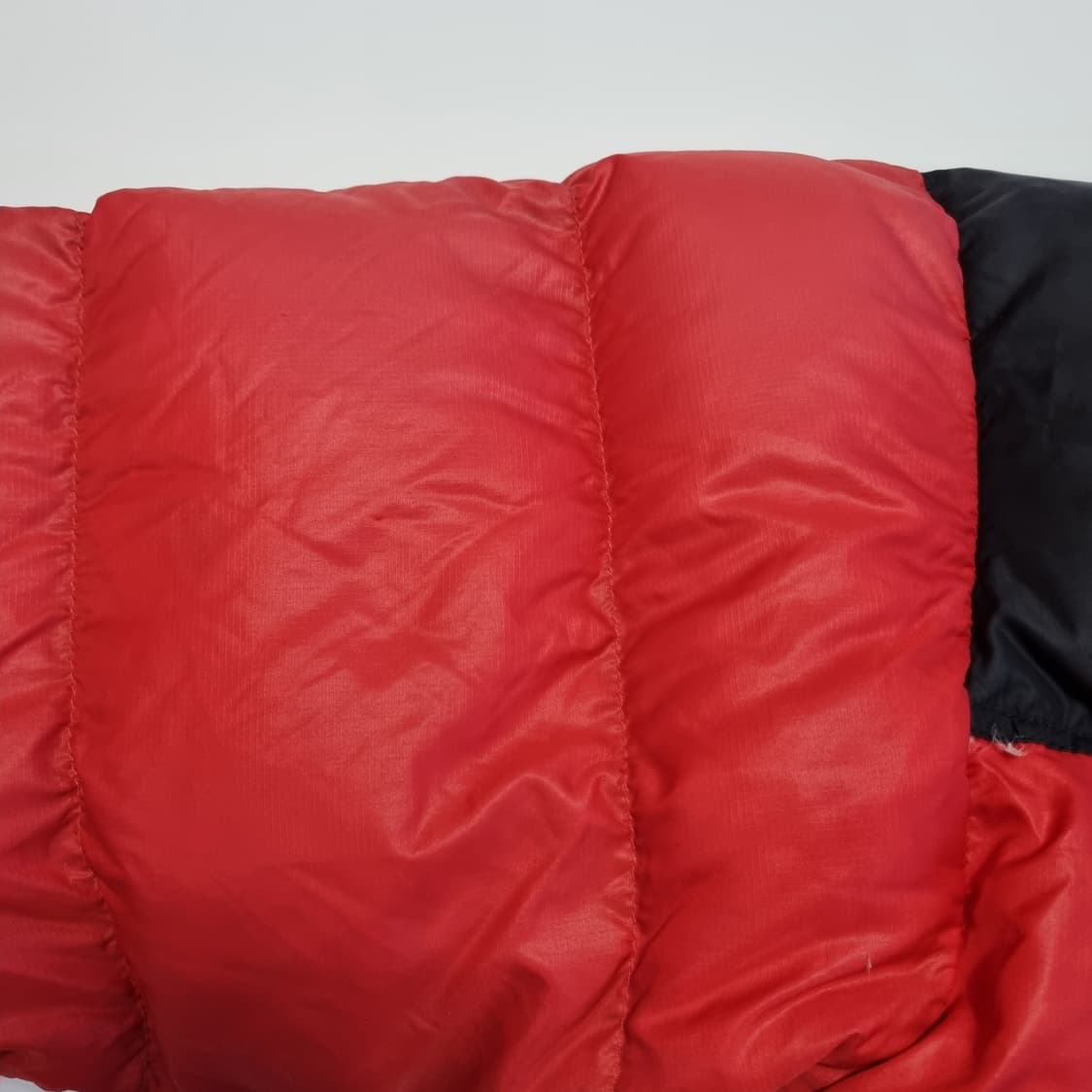 노스페이스 눕시 700 패딩 레드 상품이미지6