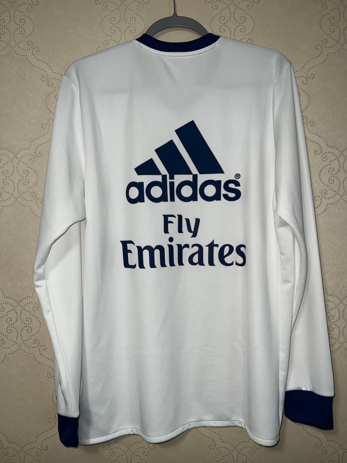 16-17 레알 마드리드 프리매치 지급용 긴팔 상품이미지2