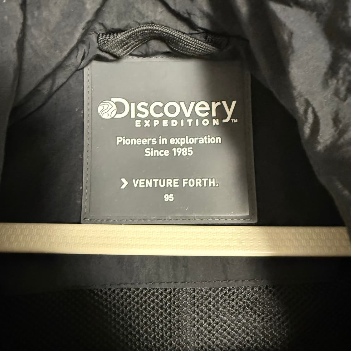 디스커버리 바람막이 자켓 블랙 95 상품이미지3