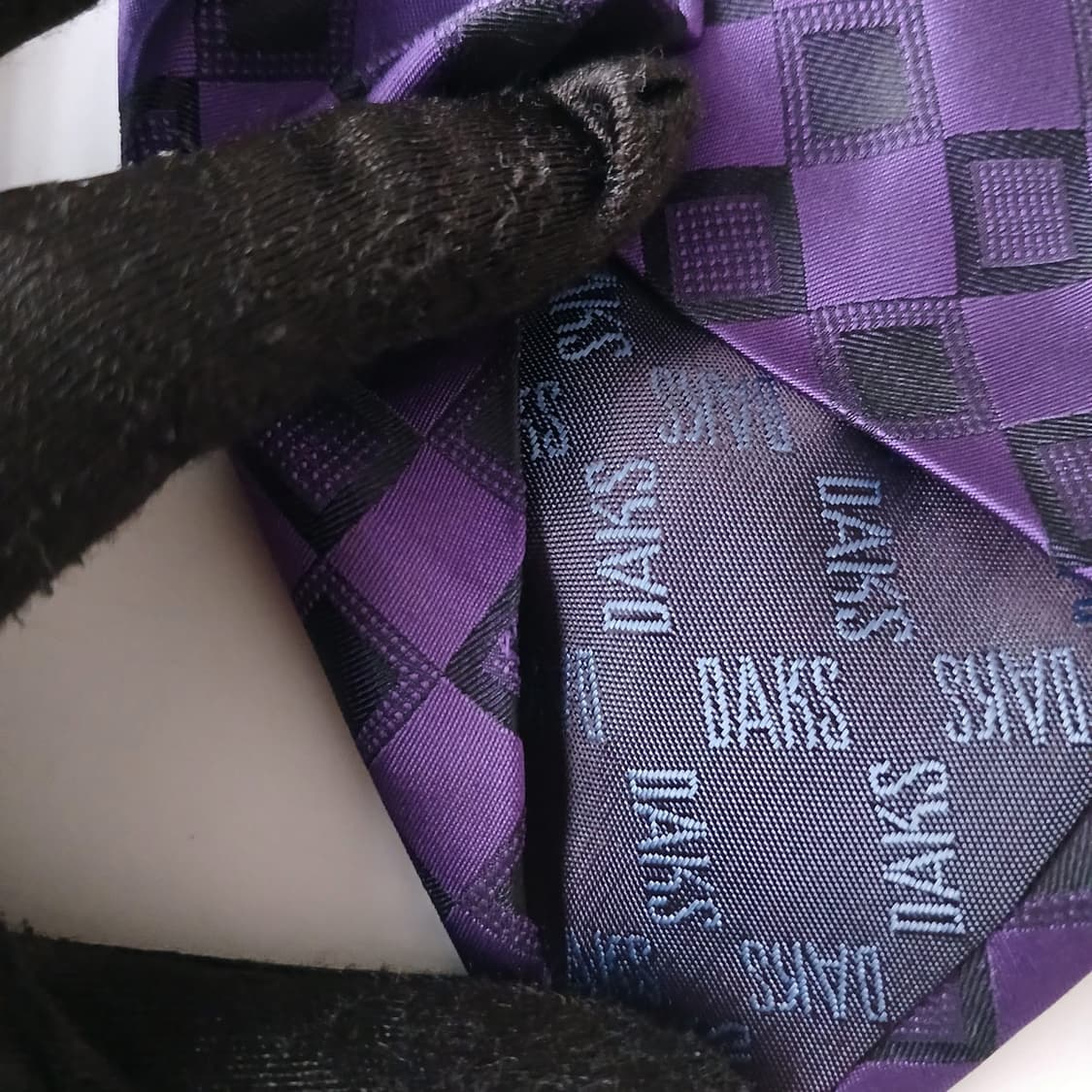 닥스 실크 퍼플 체크 패턴 넥타이 8.5cm B등급 A19524
 상품이미지7