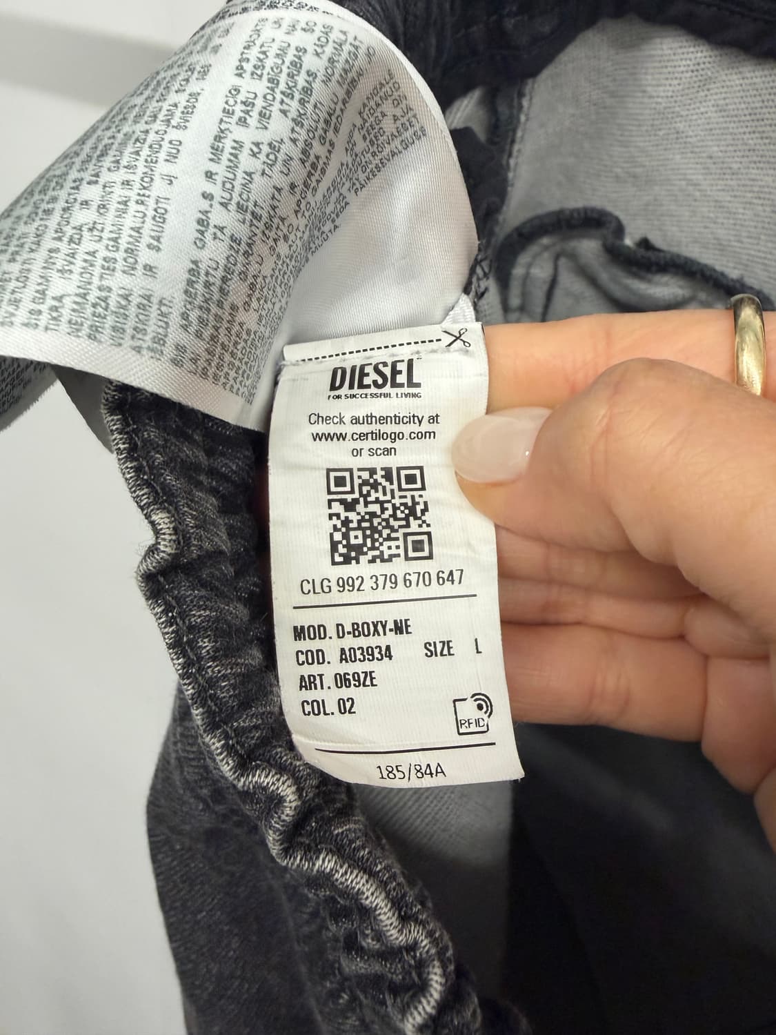 (L) 디젤 D-boxy 디박시-ne 버뮤다 데님쇼츠 반바지 상품이미지10