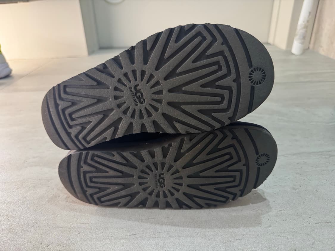 어그 베일리 버튼 부츠 네이비 240 상품이미지6