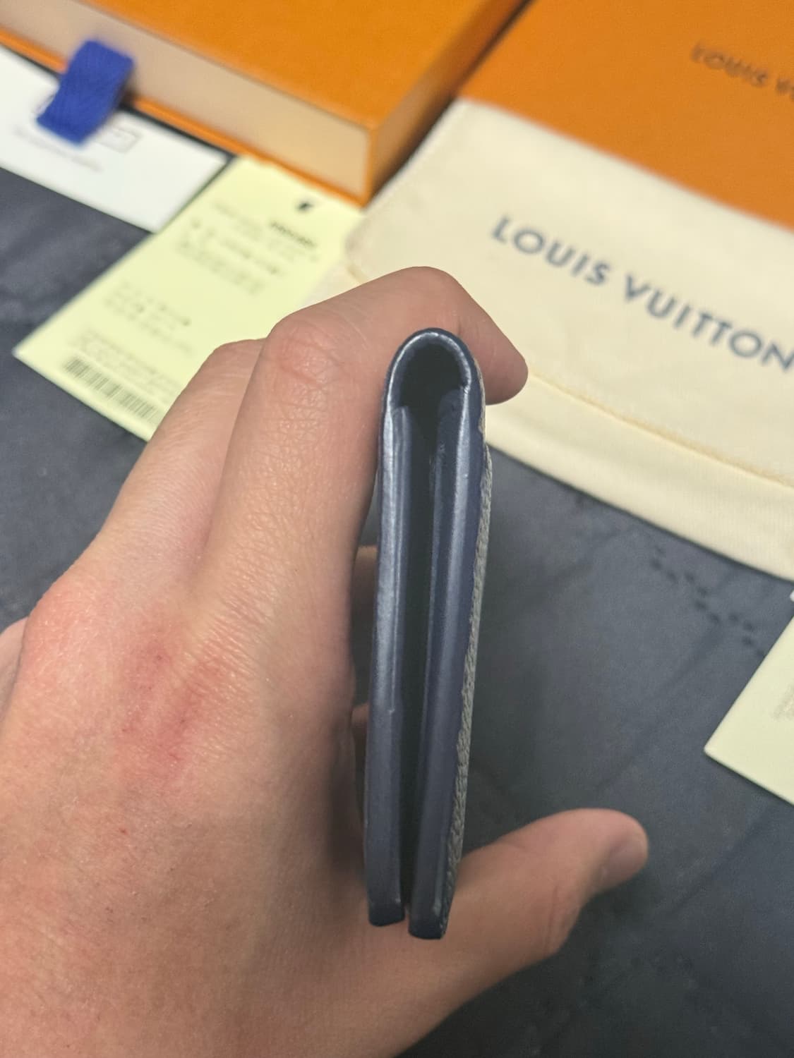 루이비통 이클립스 워터컬러 잉크 오거나이저 카드지갑 상품이미지4