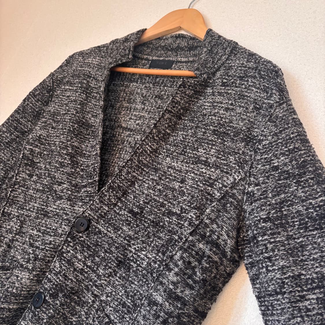 타임 니트 가디건 95 100 그레이 입체적인 디테일 실루엣 상품이미지9