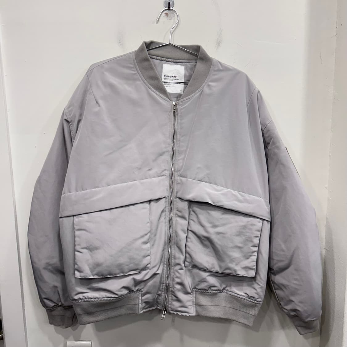 코드그라피 레더와펜 누빔 ma-1 항공 점퍼패딩 상품이미지2