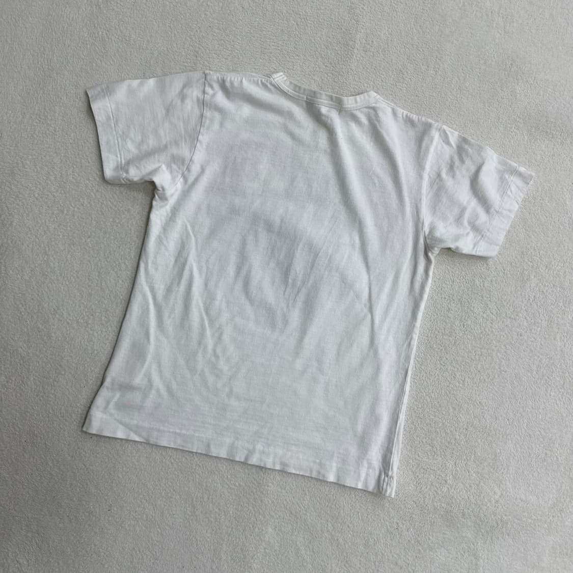 L 꼼데가르송 카모 하트 반팔티(수축) 0406T 상품이미지2