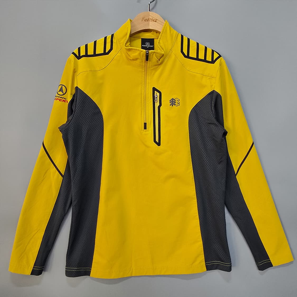 코오롱스포츠(KOLON SPORT) 기능성 반집업 티셔츠 95 상품이미지1