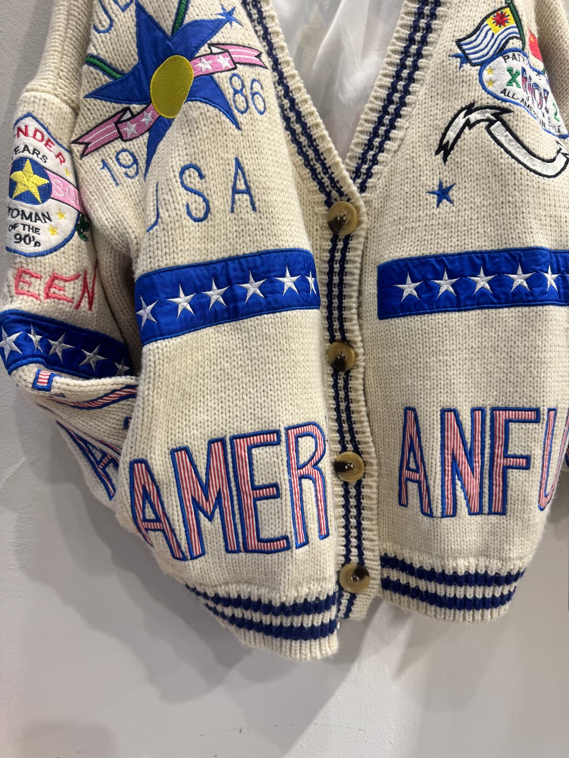 vintage 오버핏 유니크자수 도톰 가디건 상품이미지4