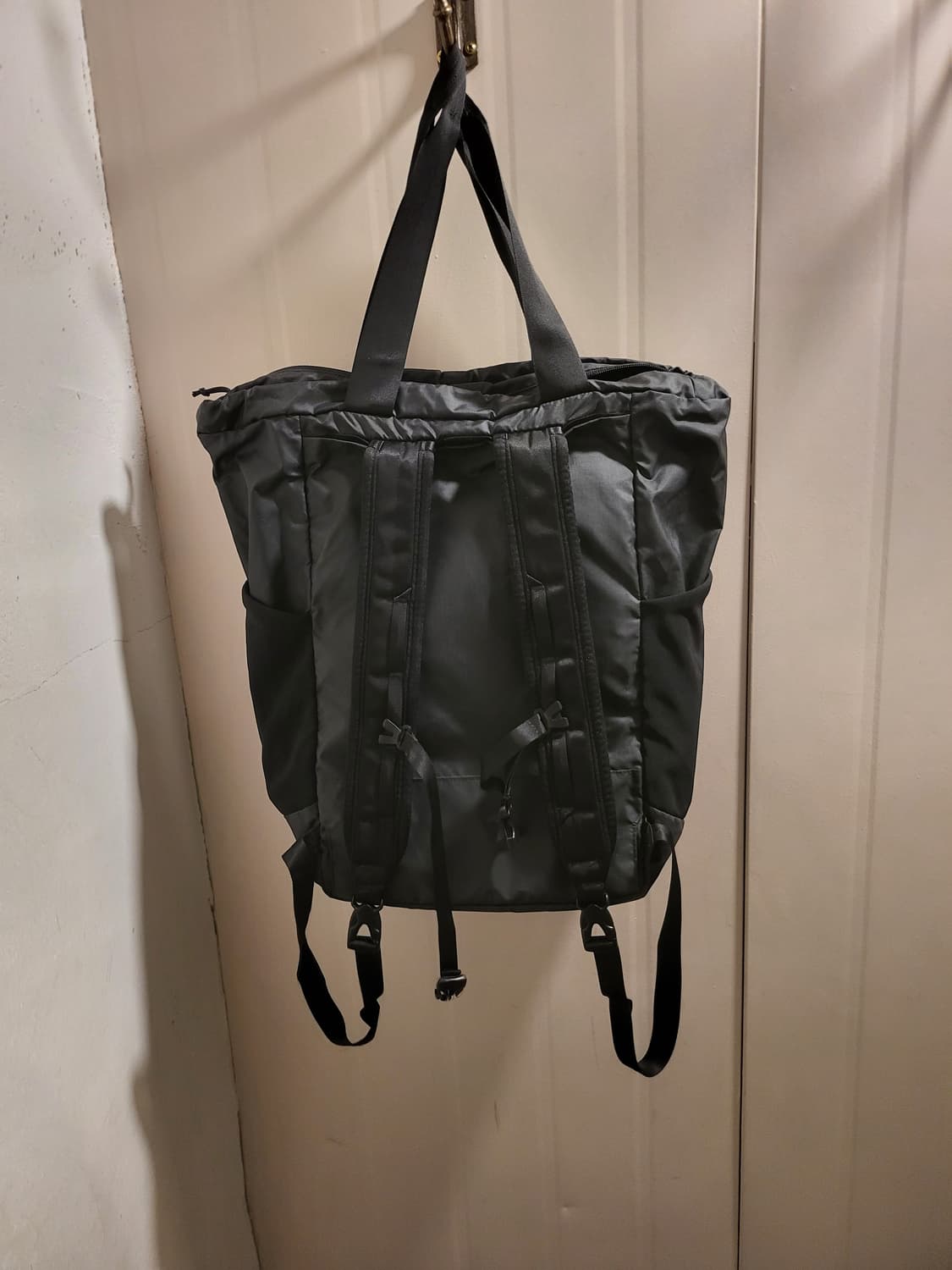 파타고니아 울트라라이트 블랙홀 토트백 상품이미지4