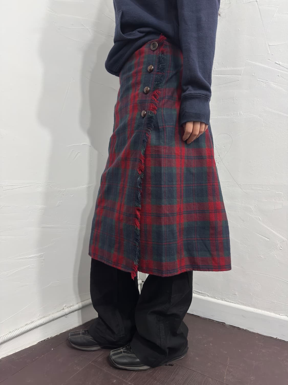 check button wool skirt 상품이미지1