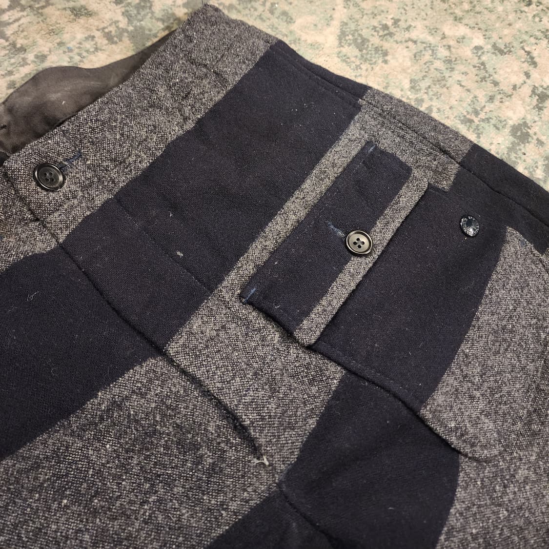 엔지니어 가먼츠 프리즈너 울 조거팬츠 상품이미지4