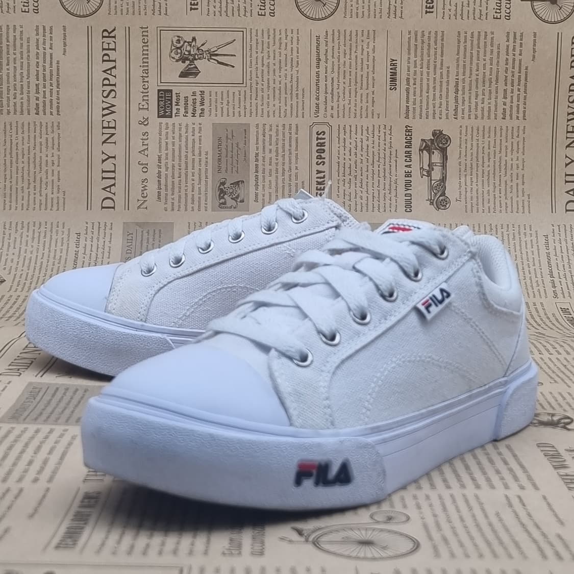 새상품 휠라 꼬모 여성스니커즈230 상품이미지1