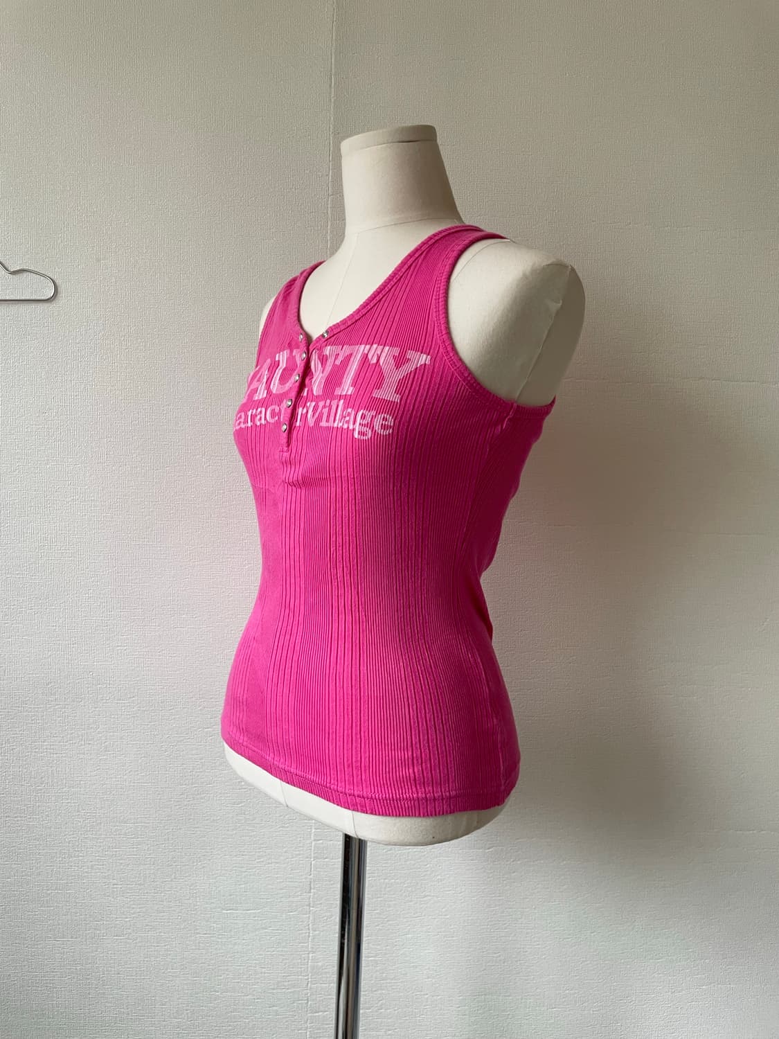 Pink lettering button sleeveless 상품이미지2