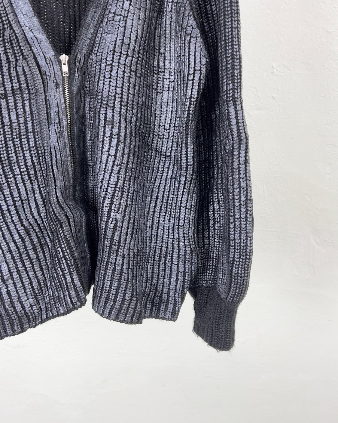 알렉산더 왕 블루 블랙 코티드 히든 포켓 시머 니트 가디건 상품이미지5