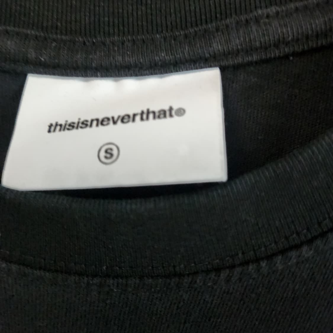 [S] 디스이즈네버댓 반팔 티셔츠 블랙 상품이미지3
