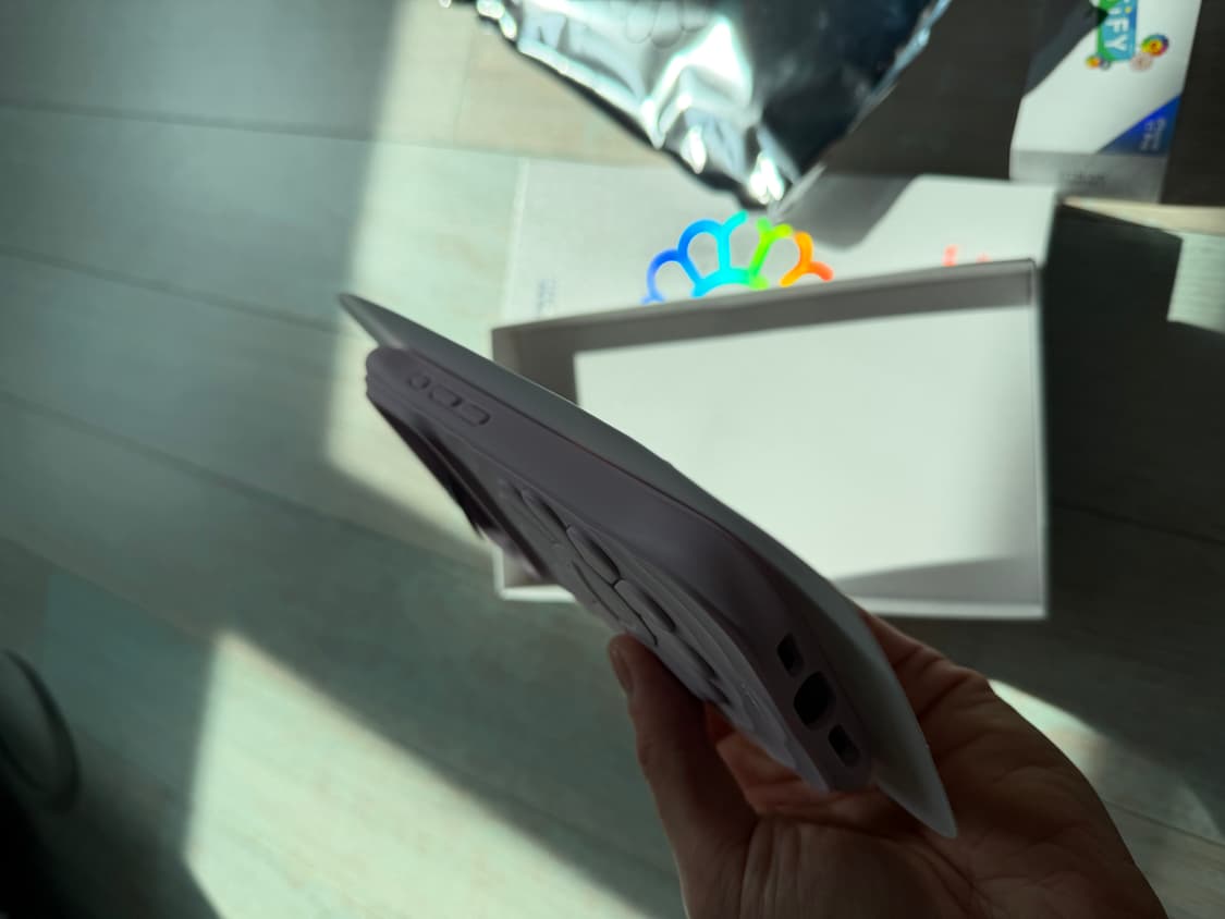 아이폰17프로 무라카미케이스 판매합니다 케이스타피이 상품이미지3