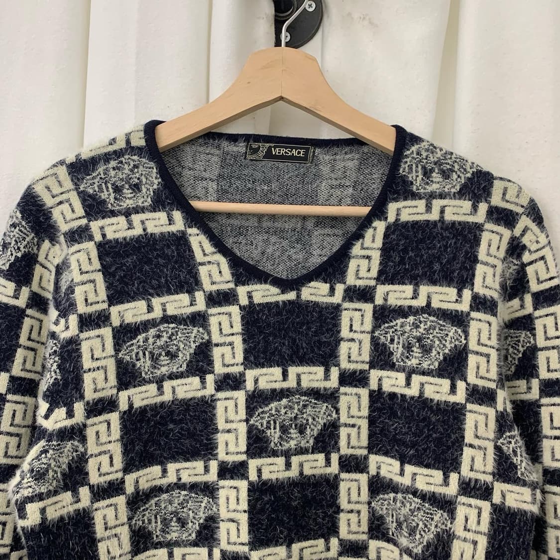 베르사체 멀티컬러 패턴 앙고라 니트 상품이미지2