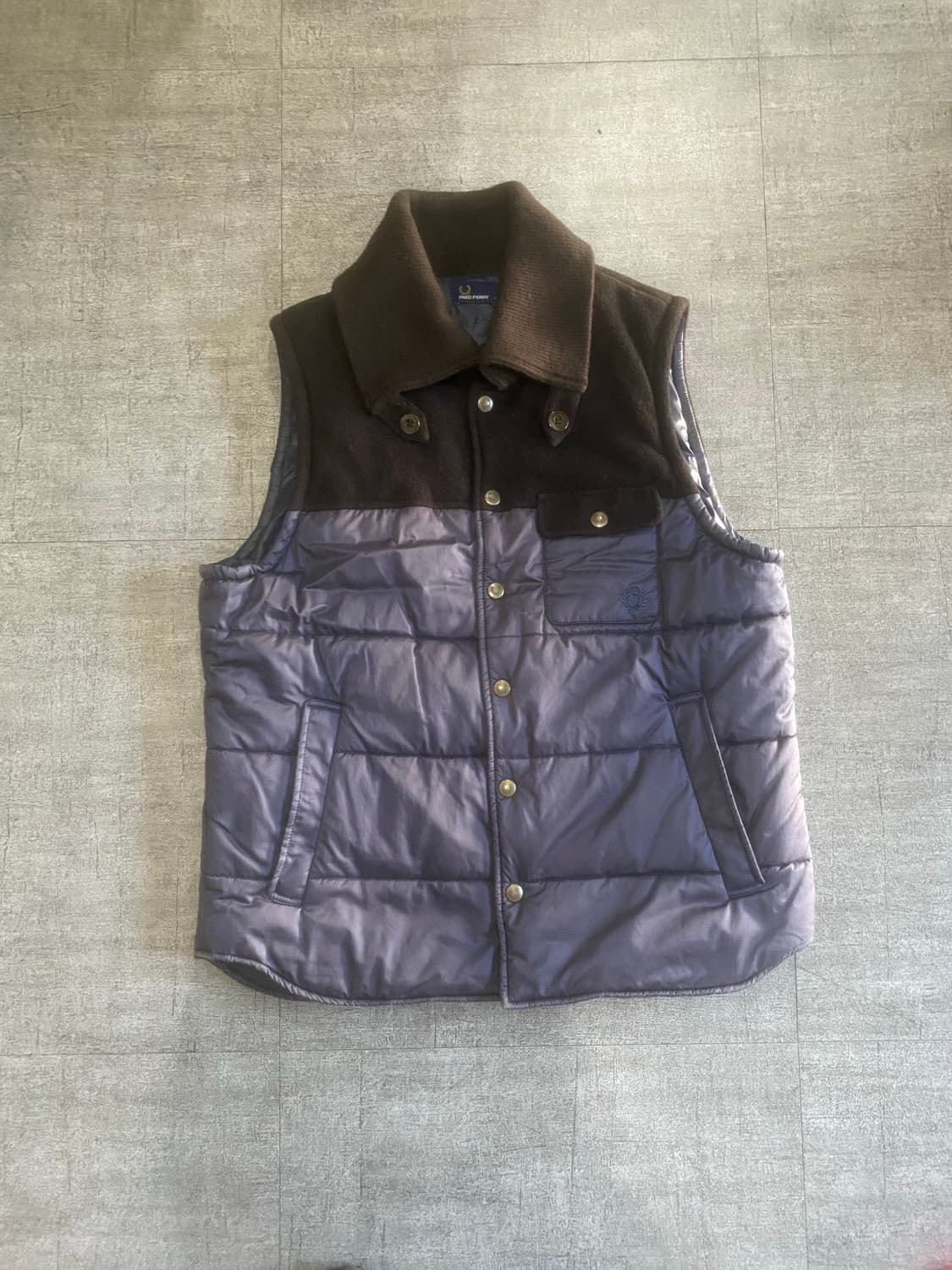 Fredperry 프레드페리 올드스쿨아메카지 혁오풍 골덴카라패딩베스트 상품이미지1