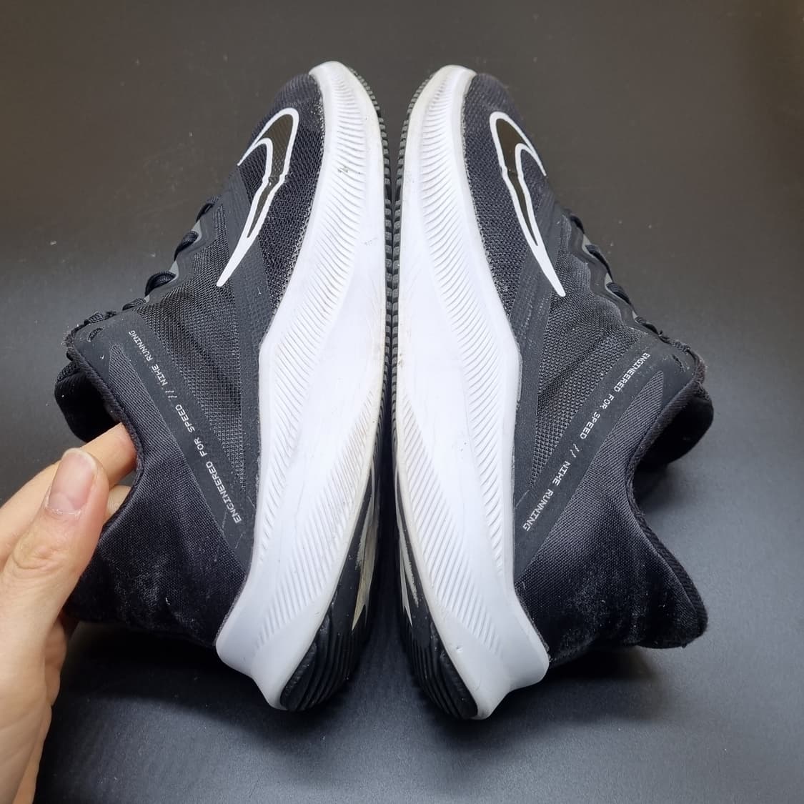 나이키 퀘스트3 운동화 250 상품이미지5