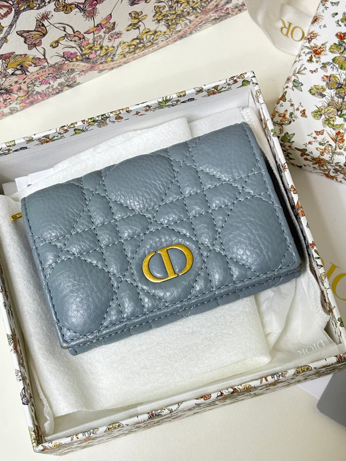 디올 카로 카드지갑 클라우드블루 (구성품O) 상품이미지1