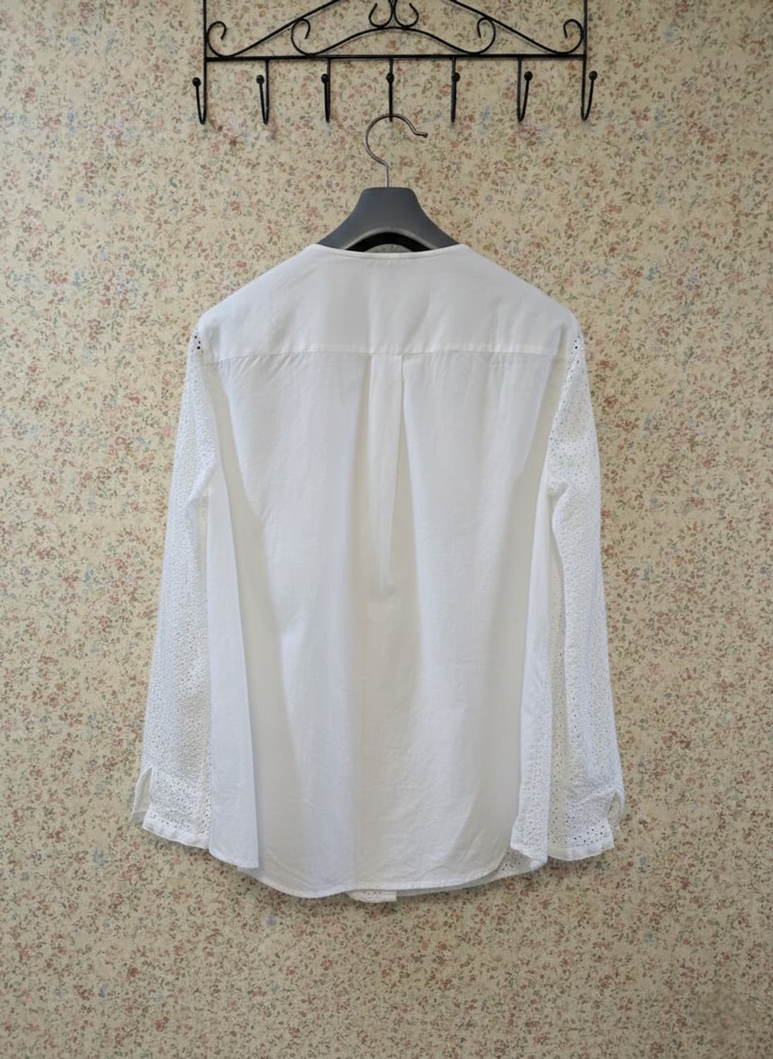 Tommy Hilfiger 화이트 펀칭 블라우스 66 상품이미지2