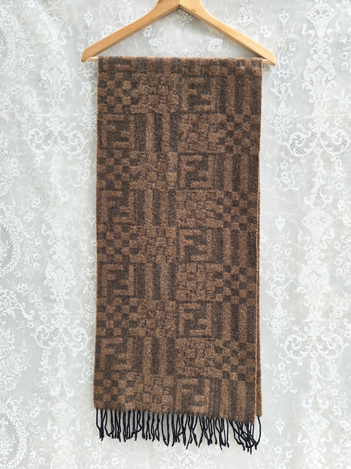 펜디 FF 로고 울 머플러 (made in italy) 상품이미지1