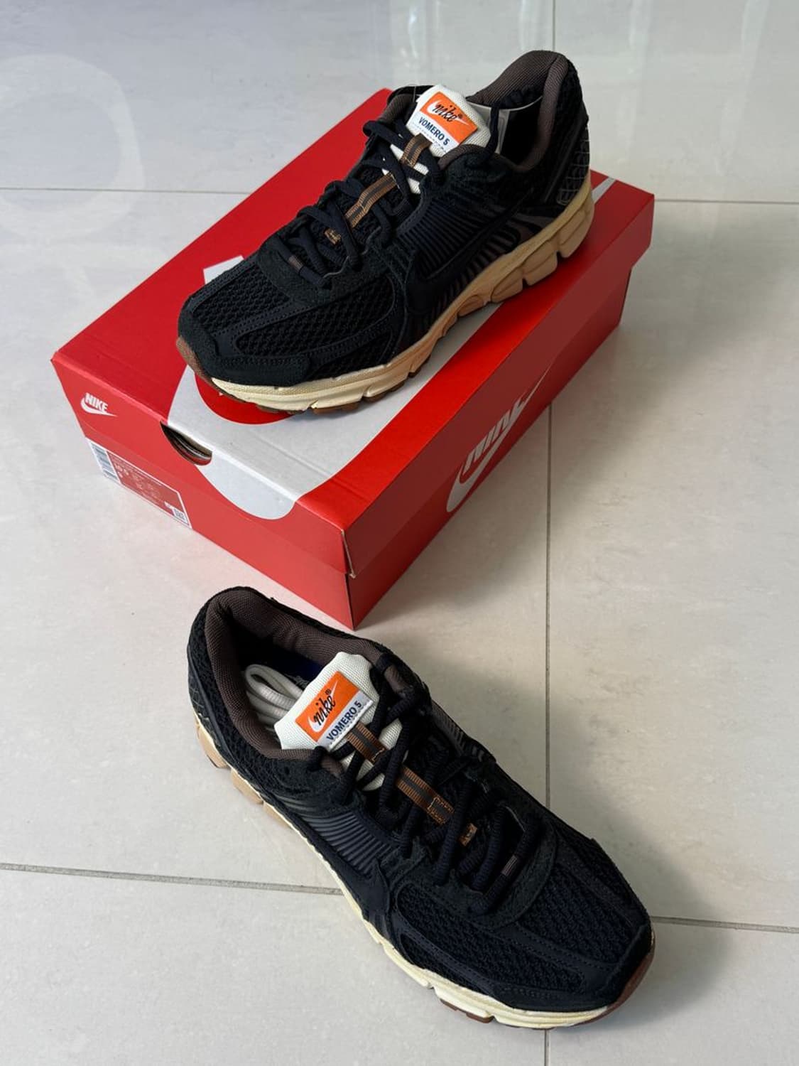 ZOOM VOMERO 5 줌 보메로 5 PRM 상품이미지1
